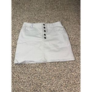 Forever 21 Women's light Blue Denim Button-Up Mini Skirt Size M